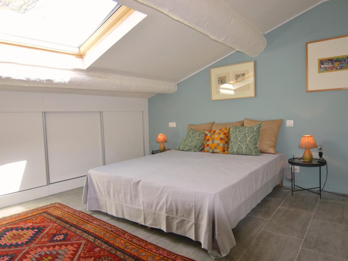 Climatise Avec Terrasse, 2 Chambres, Au Coeur De Meze, Pres De L'etang De Thau - Fr-1-604-10 Apartament *